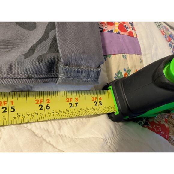 Torrid NWT Weekend Mid-Rise Straight Stretch Twill Camo Cadet Grey 2R (2X) - Picture 9 of 11